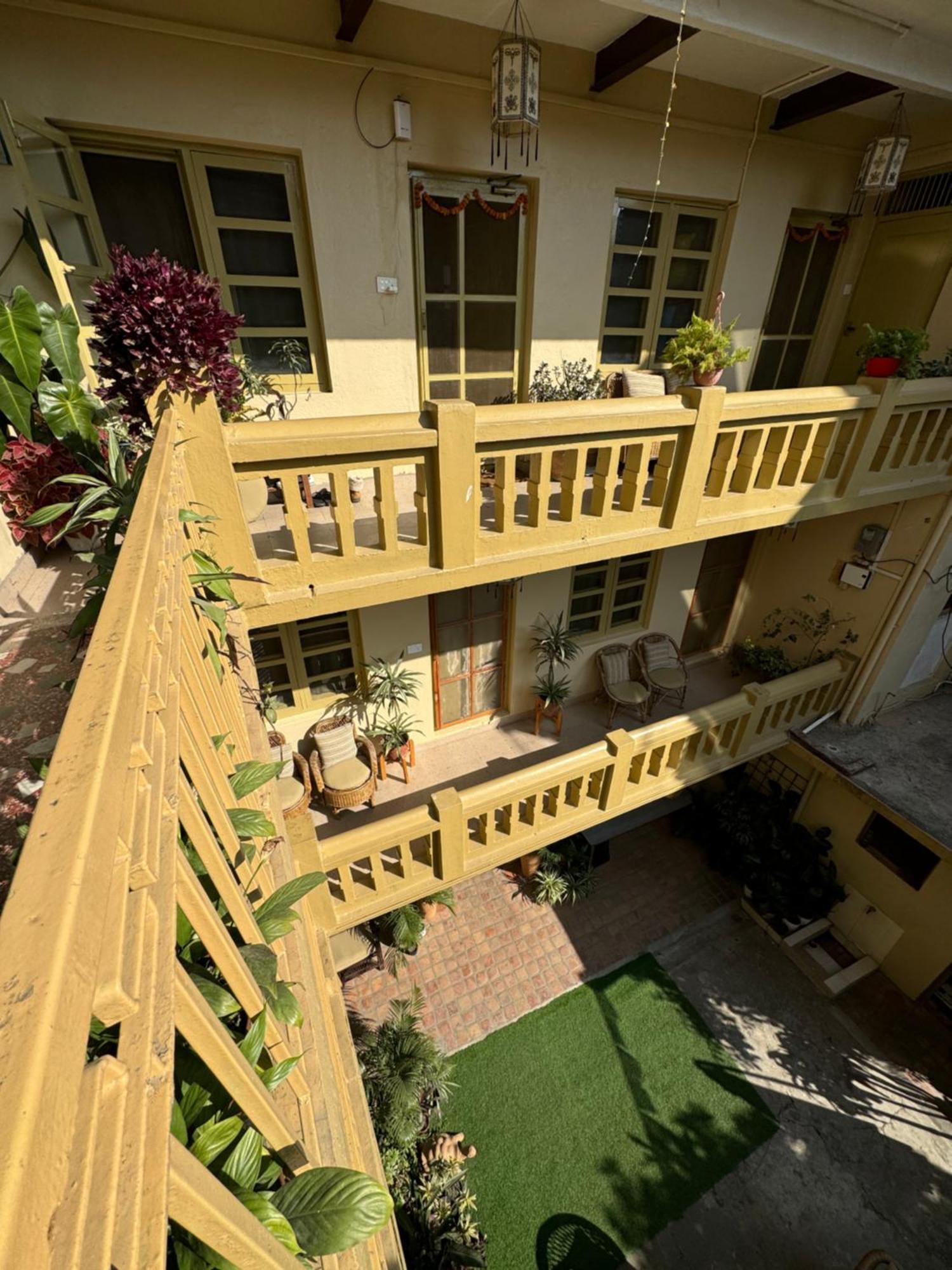 Appartamento The Melo Pomelo Courtyard. Kathmandu Esterno foto