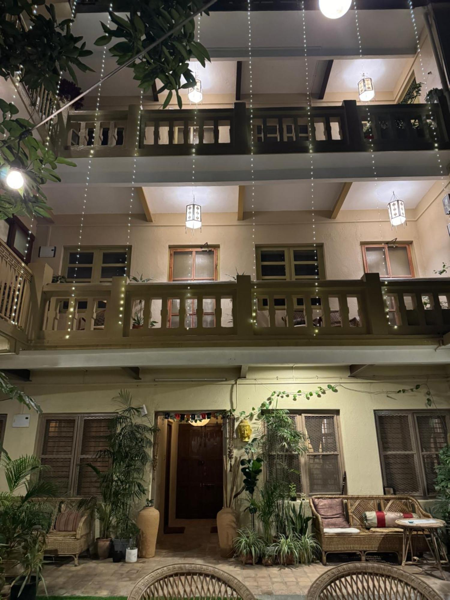 Appartamento The Melo Pomelo Courtyard. Kathmandu Esterno foto
